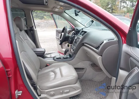 2013 GMC Acadia Denali z USA, uszkodzony, nr VIN 1GKKVTKDXDJ194875